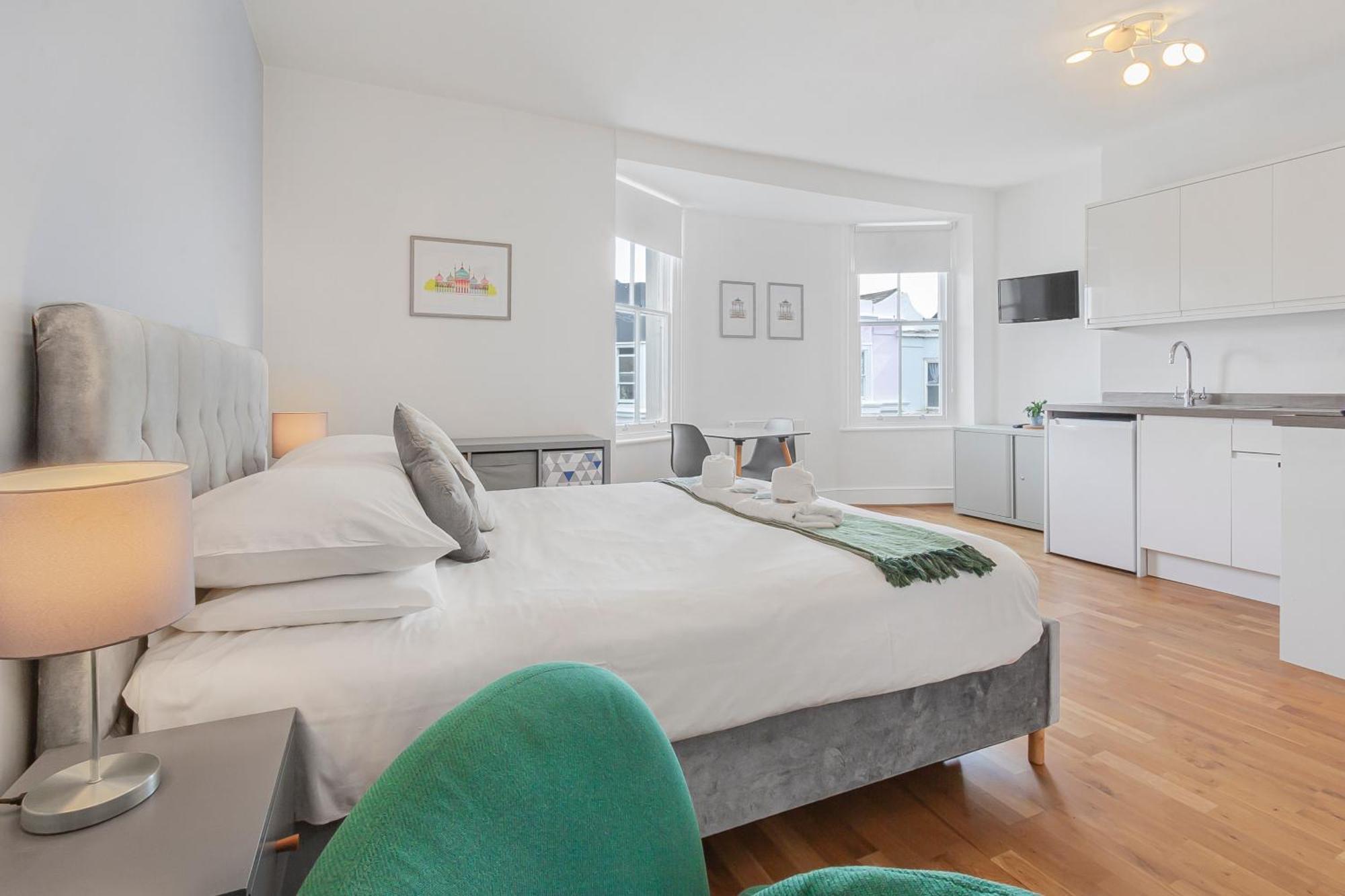 Cosy Studio Flat Moments From The Beach, Kemptown Hove Esterno foto