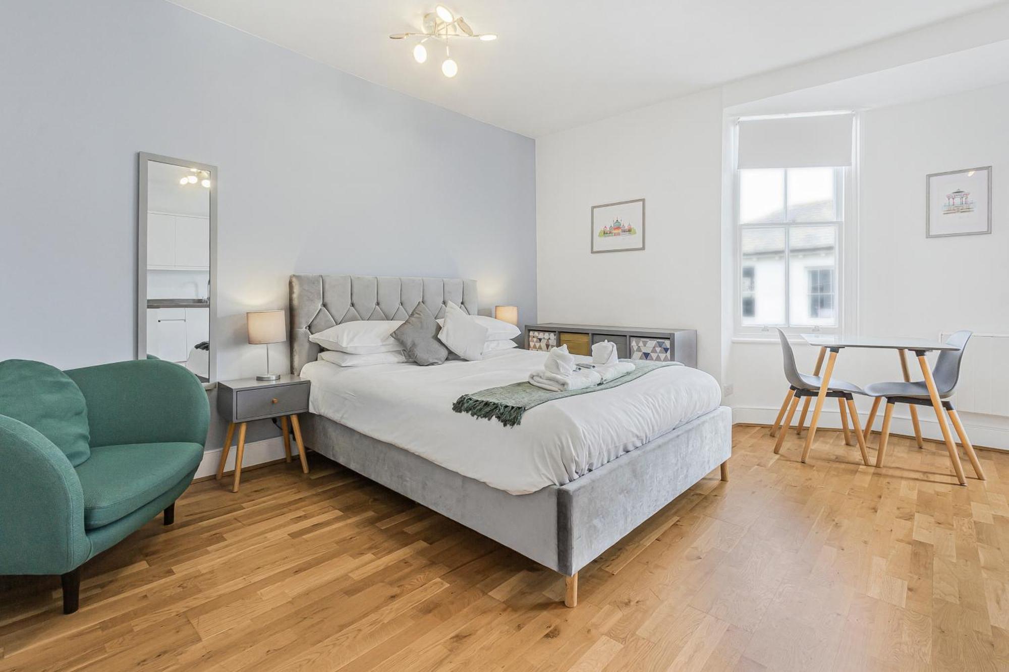 Cosy Studio Flat Moments From The Beach, Kemptown Hove Esterno foto
